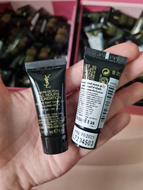 รีวิว รองพื้น YSL Encre De Peau All  